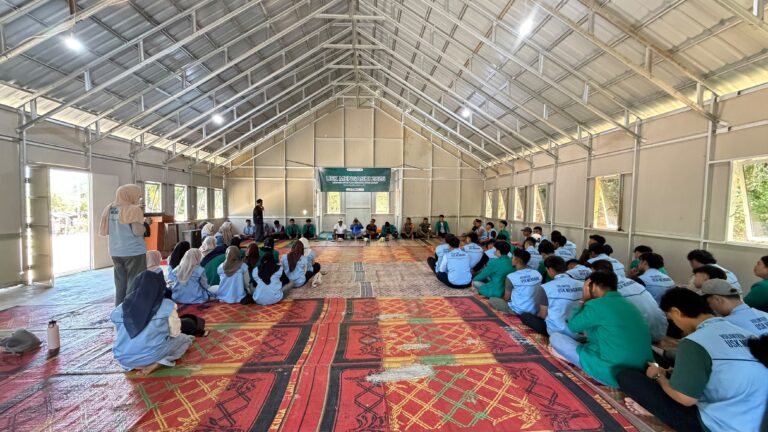 USK Mengabdi di Desa Agusen, Mahasiswa Perkuat Kebersamaan melalui Edukasi, Kreativitas, dan Pembinaan Spiritual